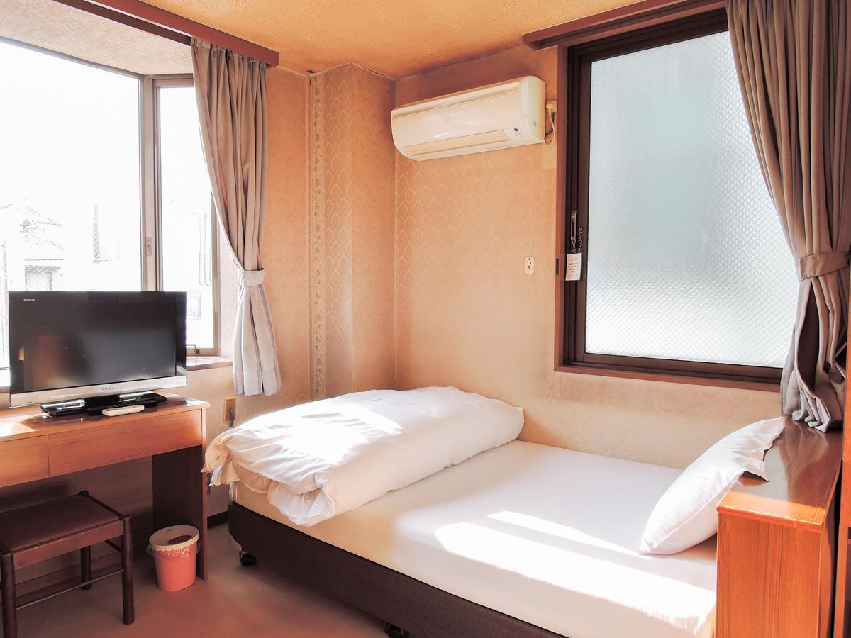 Green Business Hotel Fukuyama Dış mekan fotoğraf